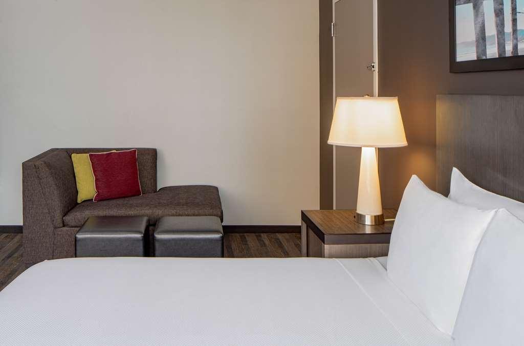 Hyatt House New Orleans Downtown Hotel Ruang foto